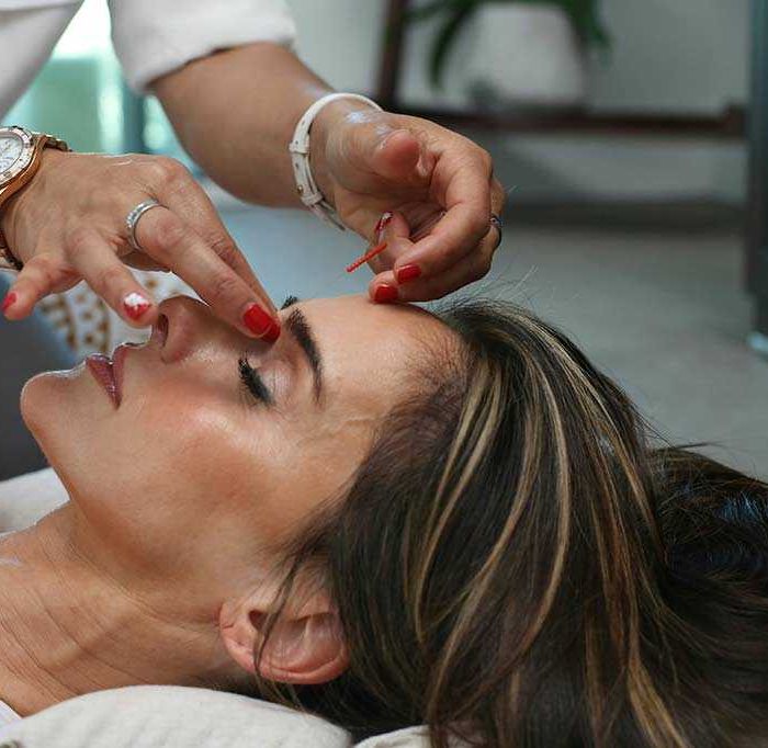 Star Confessions: Candid Interviews with Your Favorite Celebs (Demo)